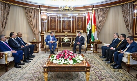 مەسرور بارزانی پێشوازی لە شاندێكی گرووپی دۆستایەتیی كەنەدی و كوردیی پەرلەمانی كەنەدا کرد