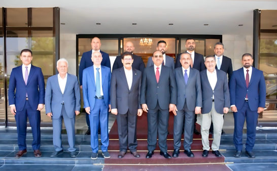 بەرپرسى دەستەى کارگێڕى مەکتەبى سیاسيی پارتى دیموکراتى کوردستان پێشوازى لە شاندێکى باڵاى پارێزگاى بەغدا دەکات