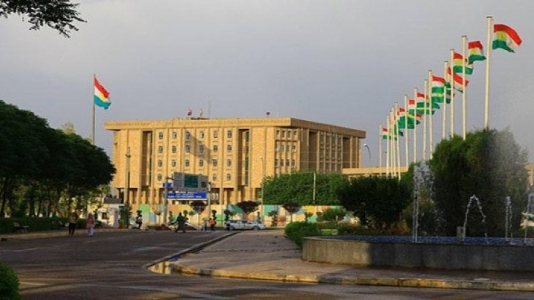 ئەزمون لە ڕێکردندا