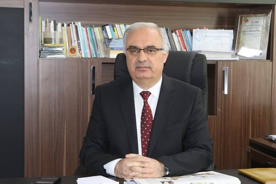 چیدی قسەی قەڵەو مەکەن