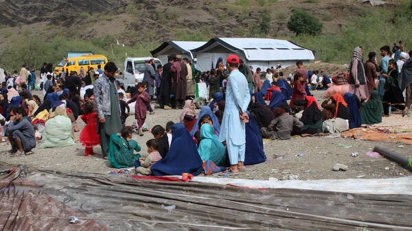 پاکستان 20,000 ئەفغانی دەنێرێتەوە وڵاتەکەیان