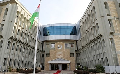 سەرۆکێک لە خەمی خەڵکدا