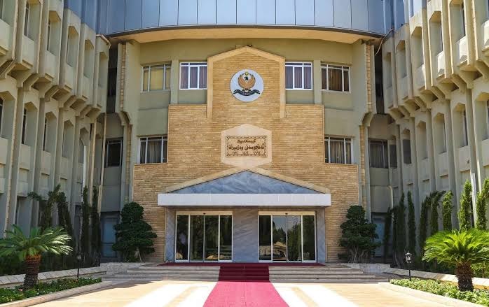 ئەنجوومەنی وەزیران بڕیاری لەجێدانانی وانەبێژی وەزارەتی خوێندنی باڵا ڕادەگرێت