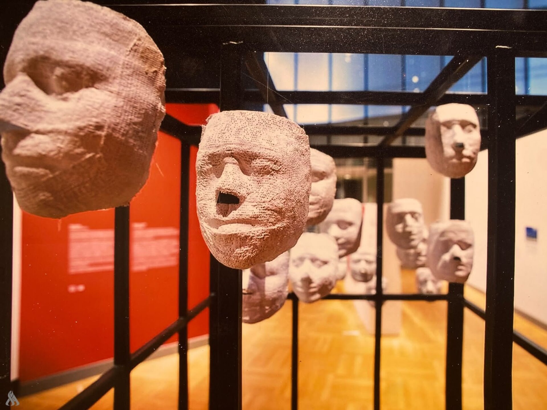 لە هەولێر بە پێشانگایەکی هونەری و فیلمێکی دۆکیۆمێنتاری یادی کۆمەڵکوژیی ئێزیدییەکان دەکرێتەوە
