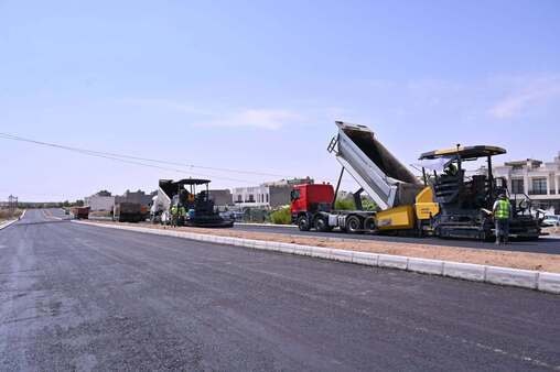 هەولێر.. قیرتاوکردنی شەقامەکانی کەرتی 8 هەزاری گەڕەکی فەرمانبەران دەستی پێ کرد
