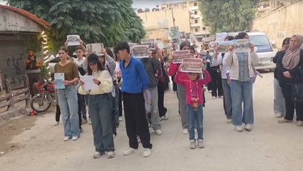 Afrin.. Kurdish students protest to resolve the issue of education in their mother tongue