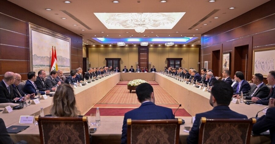 مەسرور بارزانی: ئامادەین هەر جۆرە ئاسانکارییەک بۆ وەبەرهێنەران پێشکەش بکەین
