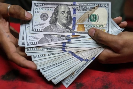 غرفة تجارة أربيل تطالب الحكومة العراقية باتخاذ إجراء بشأن ارتفاع قيمة الدولار