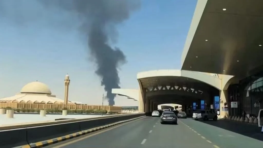 جارێكی دیكە فڕۆكەخانەی مەلیك خالید لەلایەن حوسییەكان بۆردومان كرا