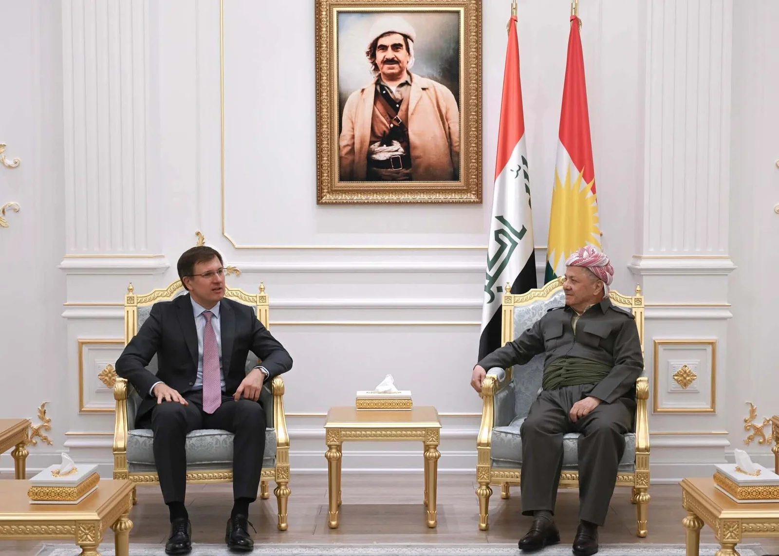 سەرۆك بارزانی پێشوازی لە كونسوڵی گشتیی ڕووسیا لە هەولێر دەكات